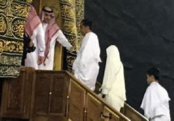 Presiden Jokowi Masuk Kabah